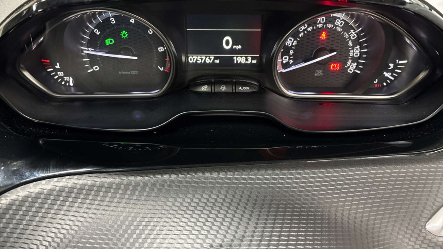 Used Peugeot 2008 2016 for sale - 77080219: Photo 13