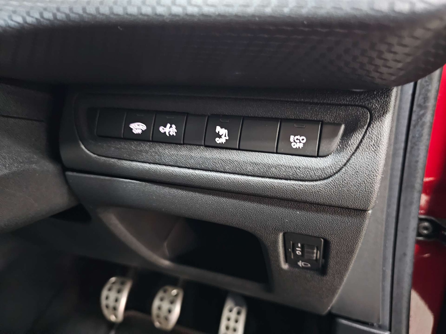 Used Peugeot 2008 2016 for sale - 77080219: Photo 25