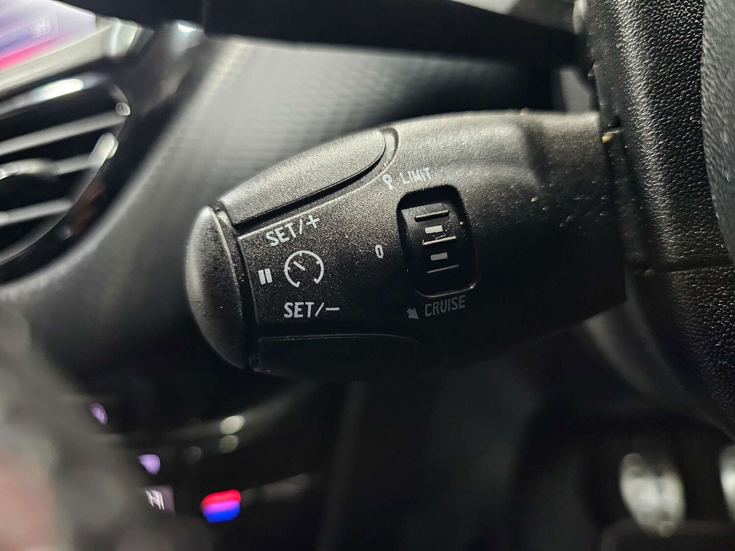 Used Peugeot 2008 2016 for sale - 77080219: Photo 40