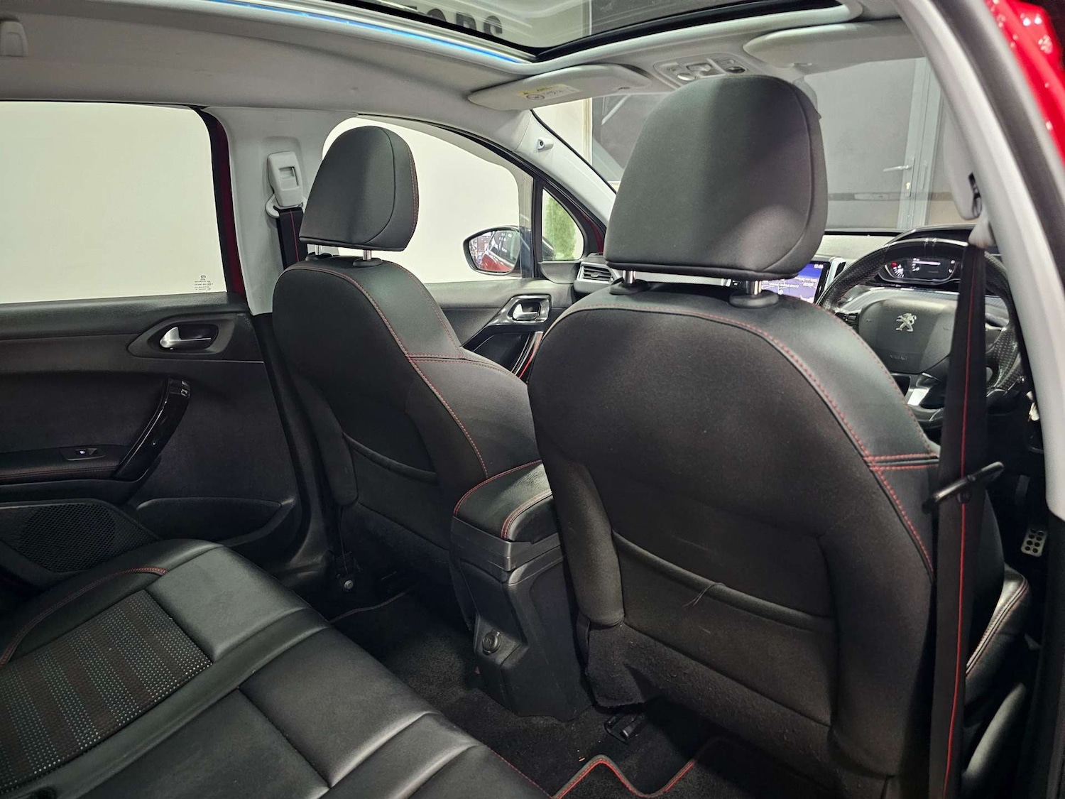 Used Peugeot 2008 2016 for sale - 77080219: Photo 41