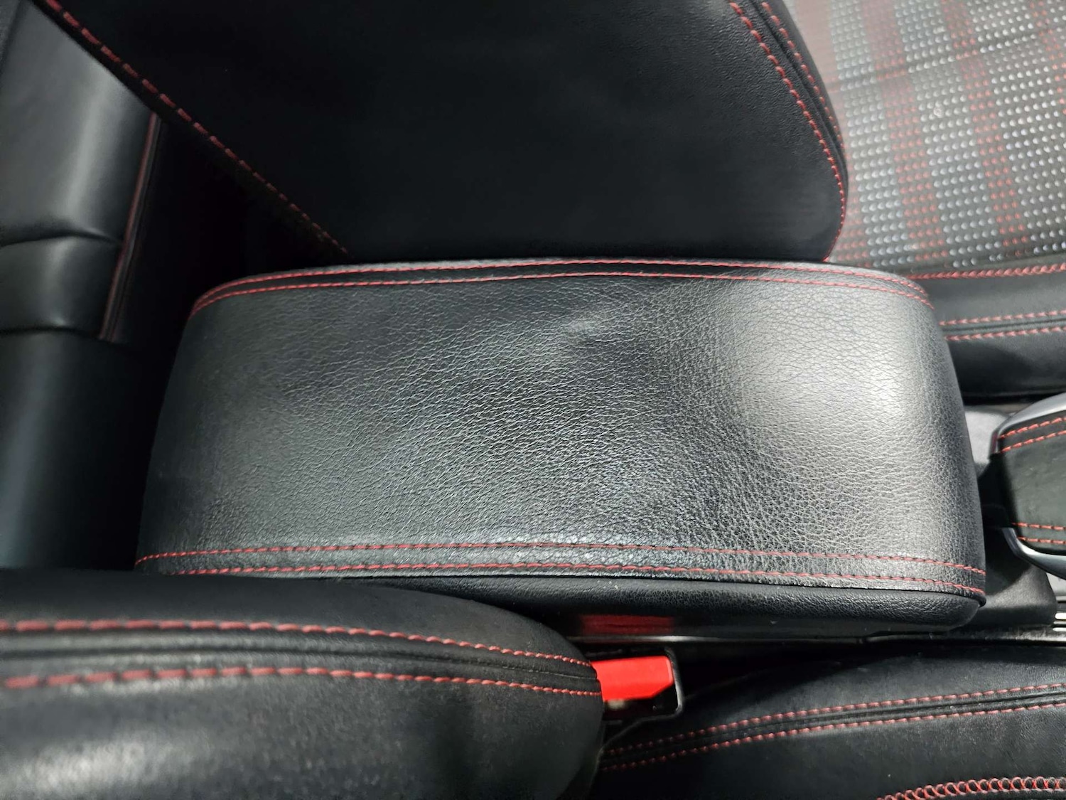 Used Peugeot 2008 2016 for sale - 77080219: Photo 48