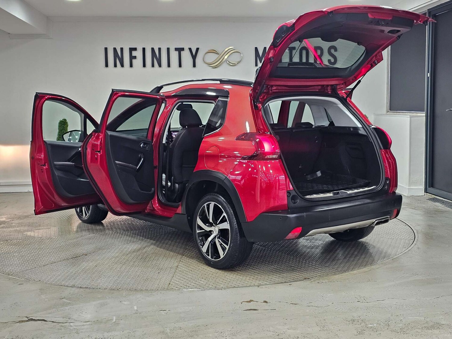 Used Peugeot 2008 2016 for sale - 77080219: Photo 77