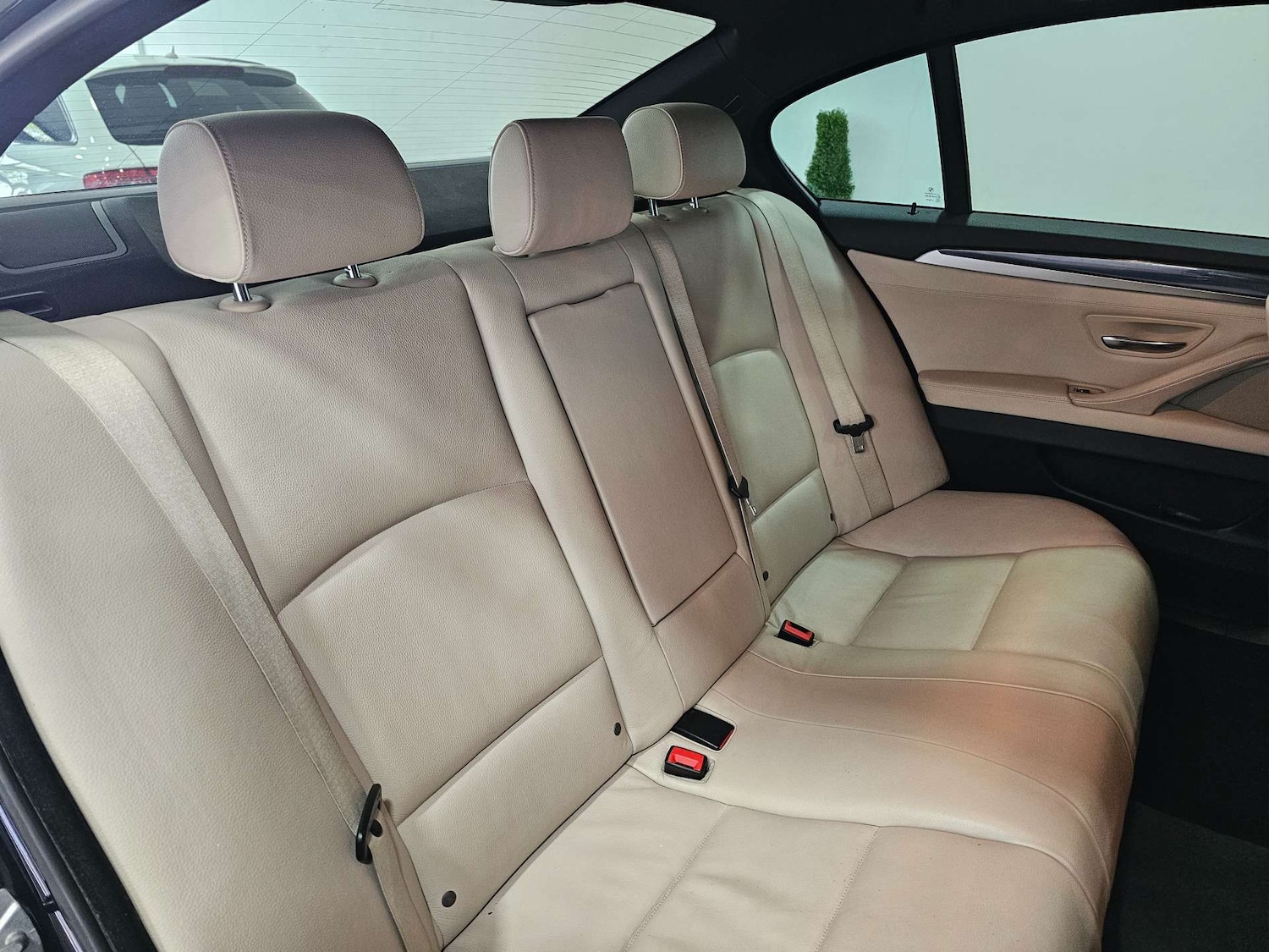 Used BMW 5 Series 2012 for sale - 77135713: Photo 71