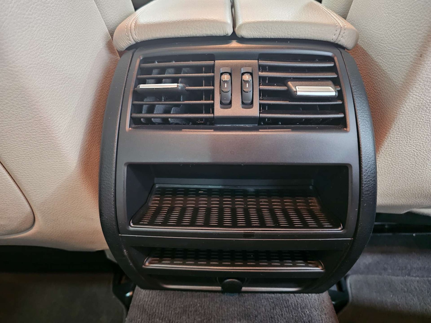 Used BMW 5 Series 2012 for sale - 77135713: Photo 76