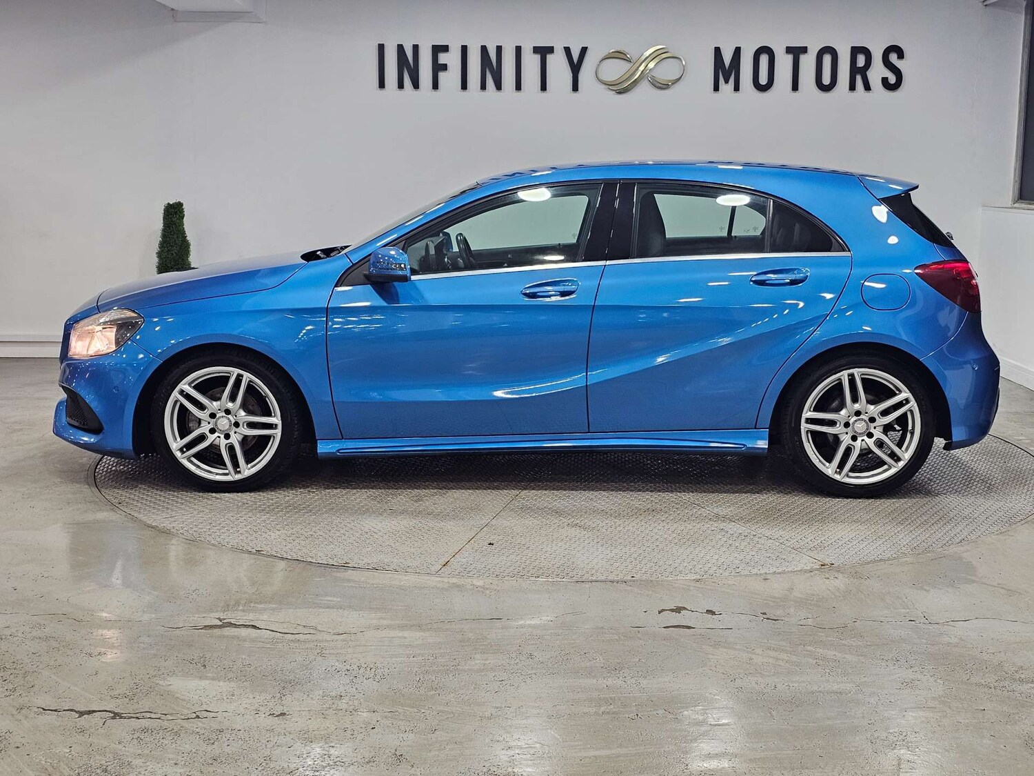 Used Mercedes-Benz A-Class 2016 for sale - 77422833: Photo 32