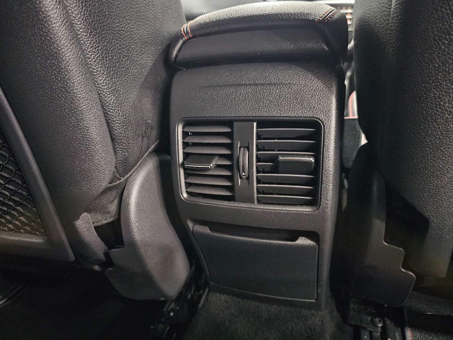 Used Mercedes-Benz A-Class 2016 for sale - 77422833: Photo 78