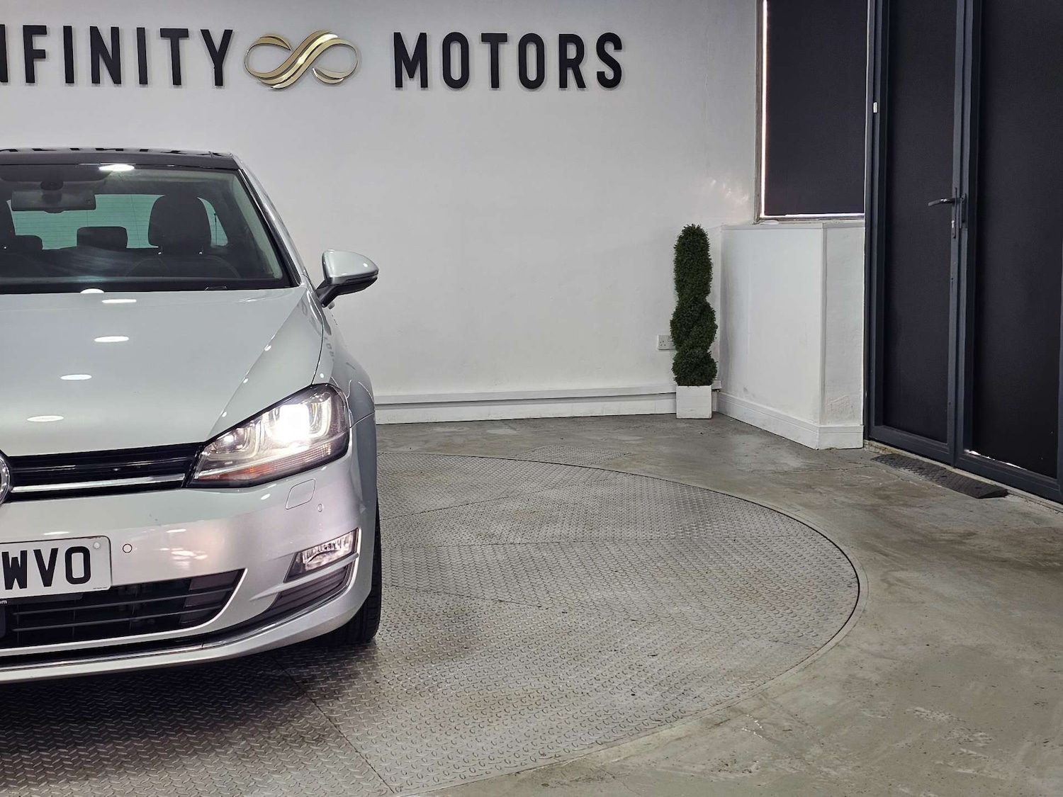 Used Volkswagen Golf 2015 for sale - 77151110: Photo 11