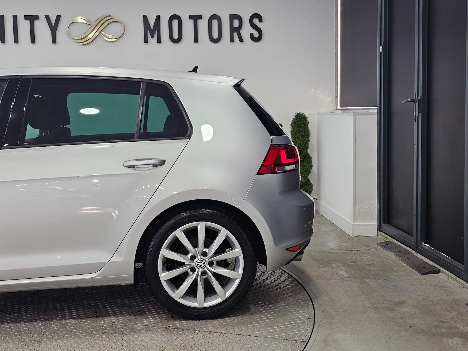 Used Volkswagen Golf 2015 for sale - 77151110: Photo 20