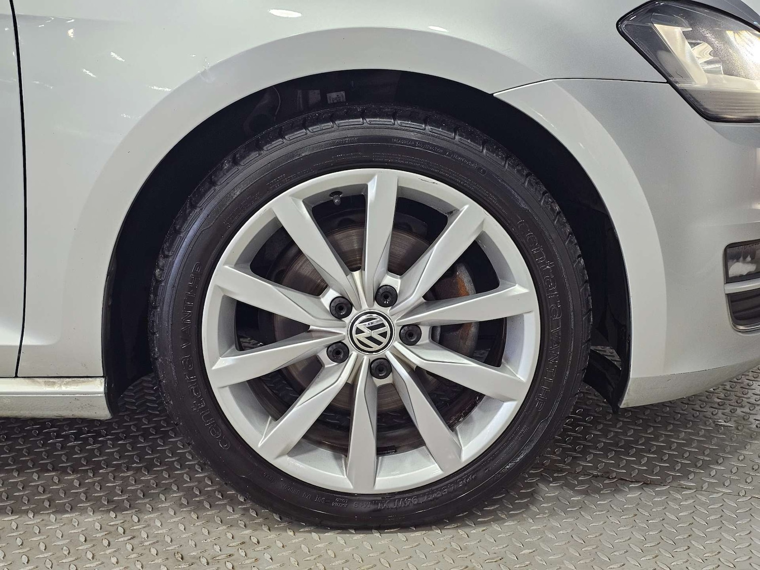 Used Volkswagen Golf 2015 for sale - 77151110: Photo 40