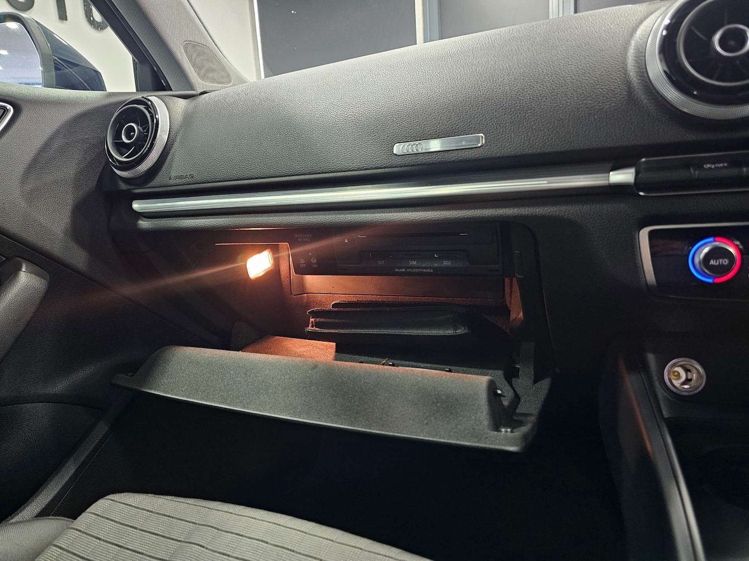 Used Audi A3 2016 for sale - 77170316: Photo 75