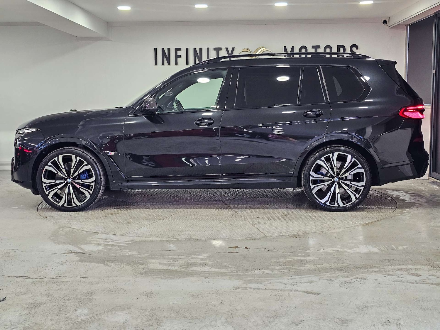 Used BMW X7 2023 for sale - 77900972: Photo 21