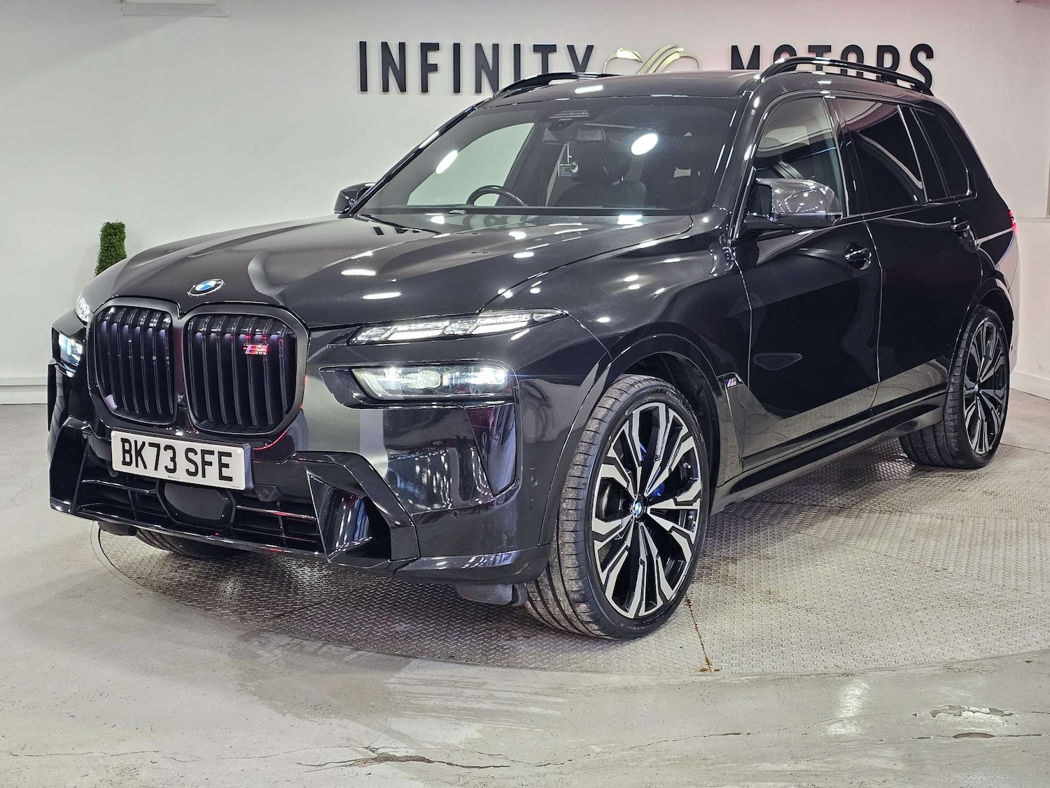 Used BMW X7 2023 for sale - 77900972: Photo 4