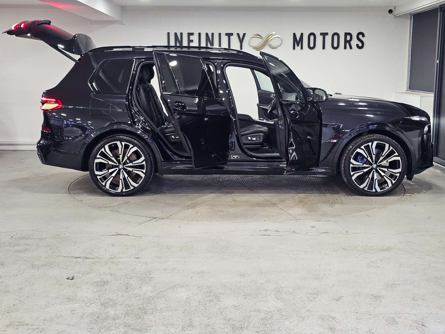 Used BMW X7 2023 for sale - 77900972: Photo 44