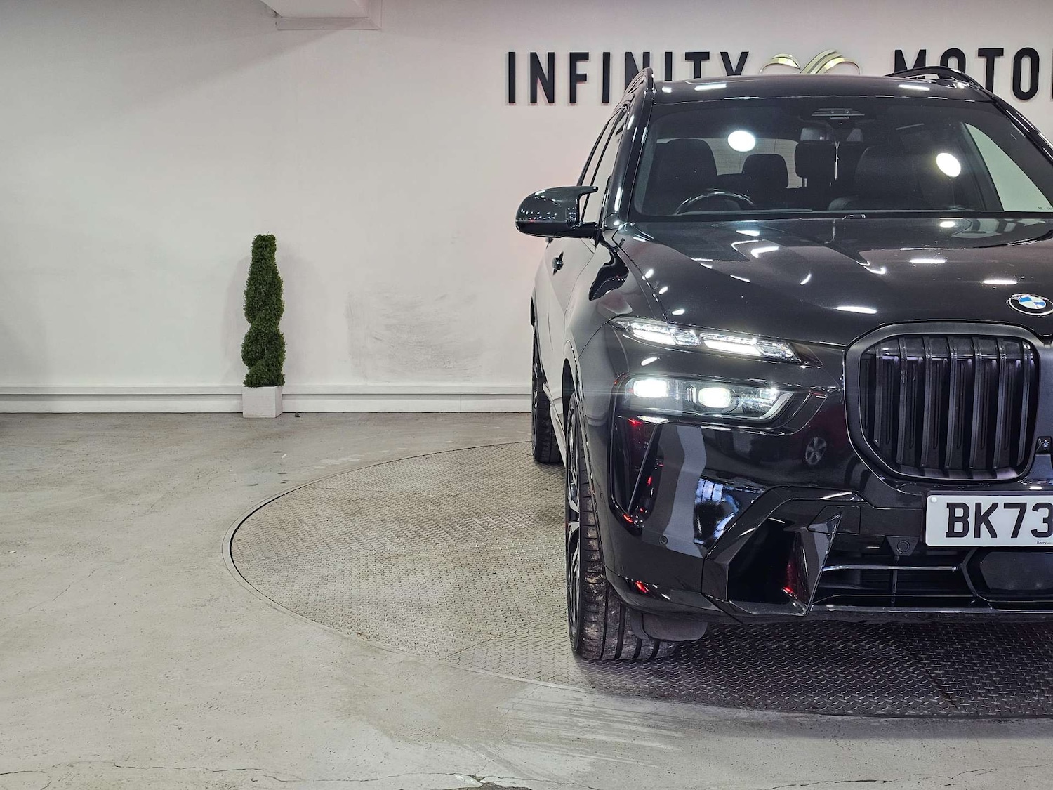 Used BMW X7 2023 for sale - 77900972: Photo 9