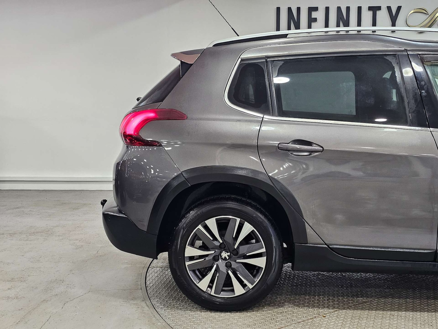 Used Peugeot 2008 2018 for sale - 77161977: Photo 21