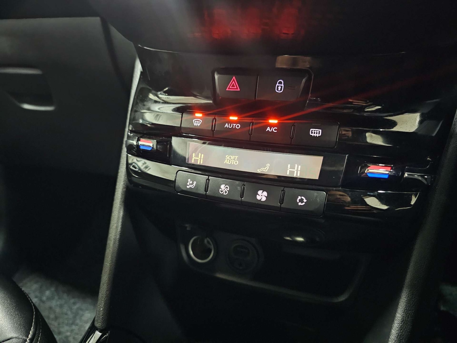 Used Peugeot 2008 2018 for sale - 77161977: Photo 62