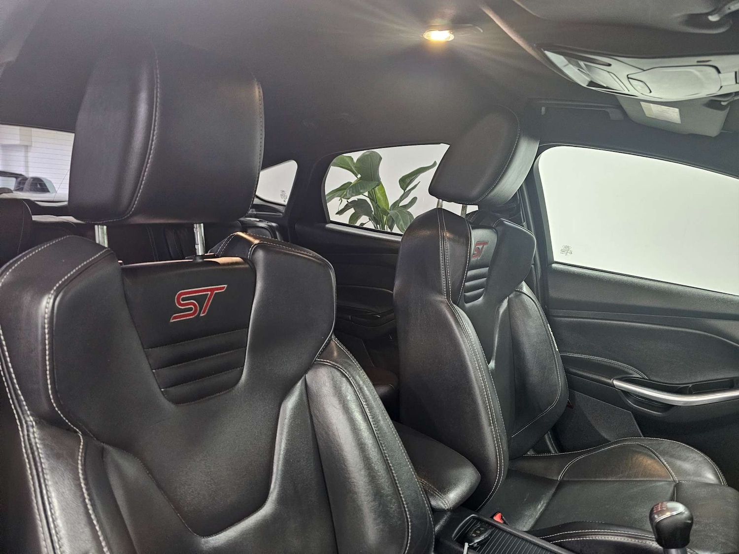 Used Ford Focus 2015 for sale - 77789080: Photo 10