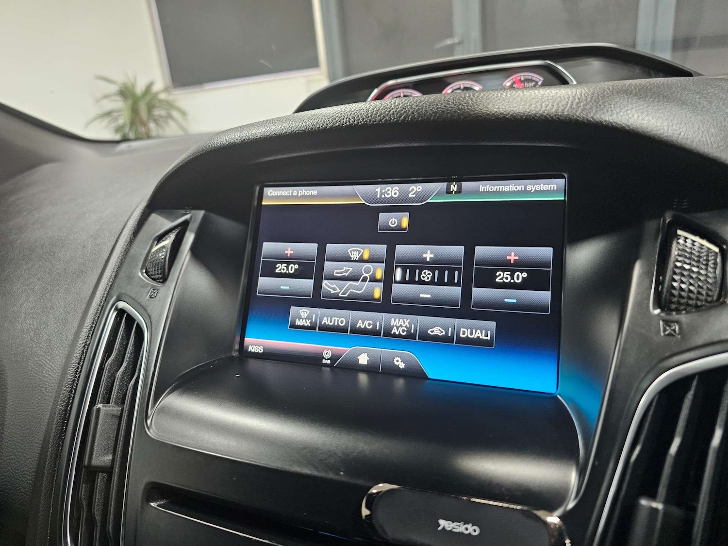 Used Ford Focus 2015 for sale - 77789080: Photo 67