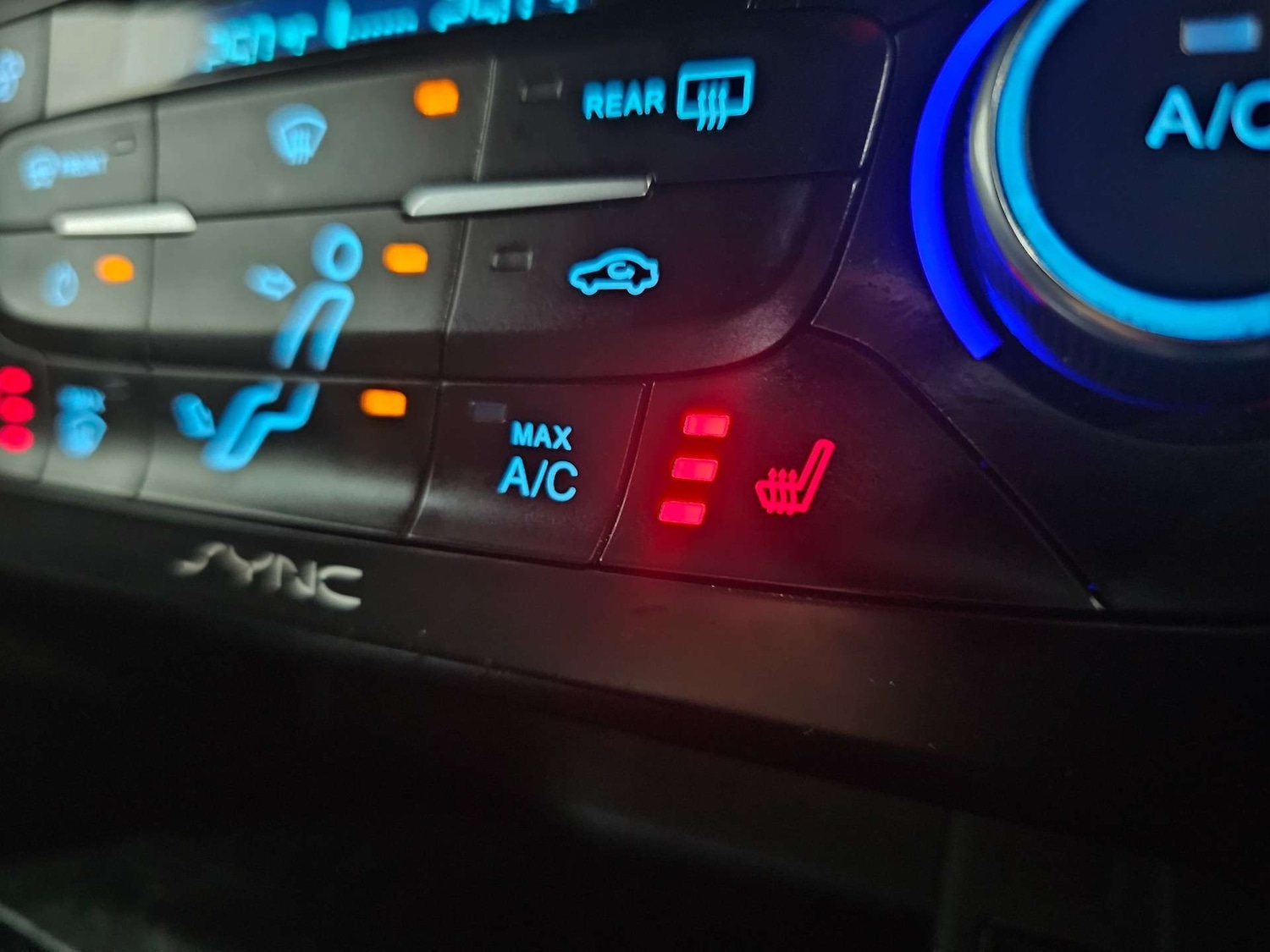 Used Ford Focus 2015 for sale - 77789080: Photo 7