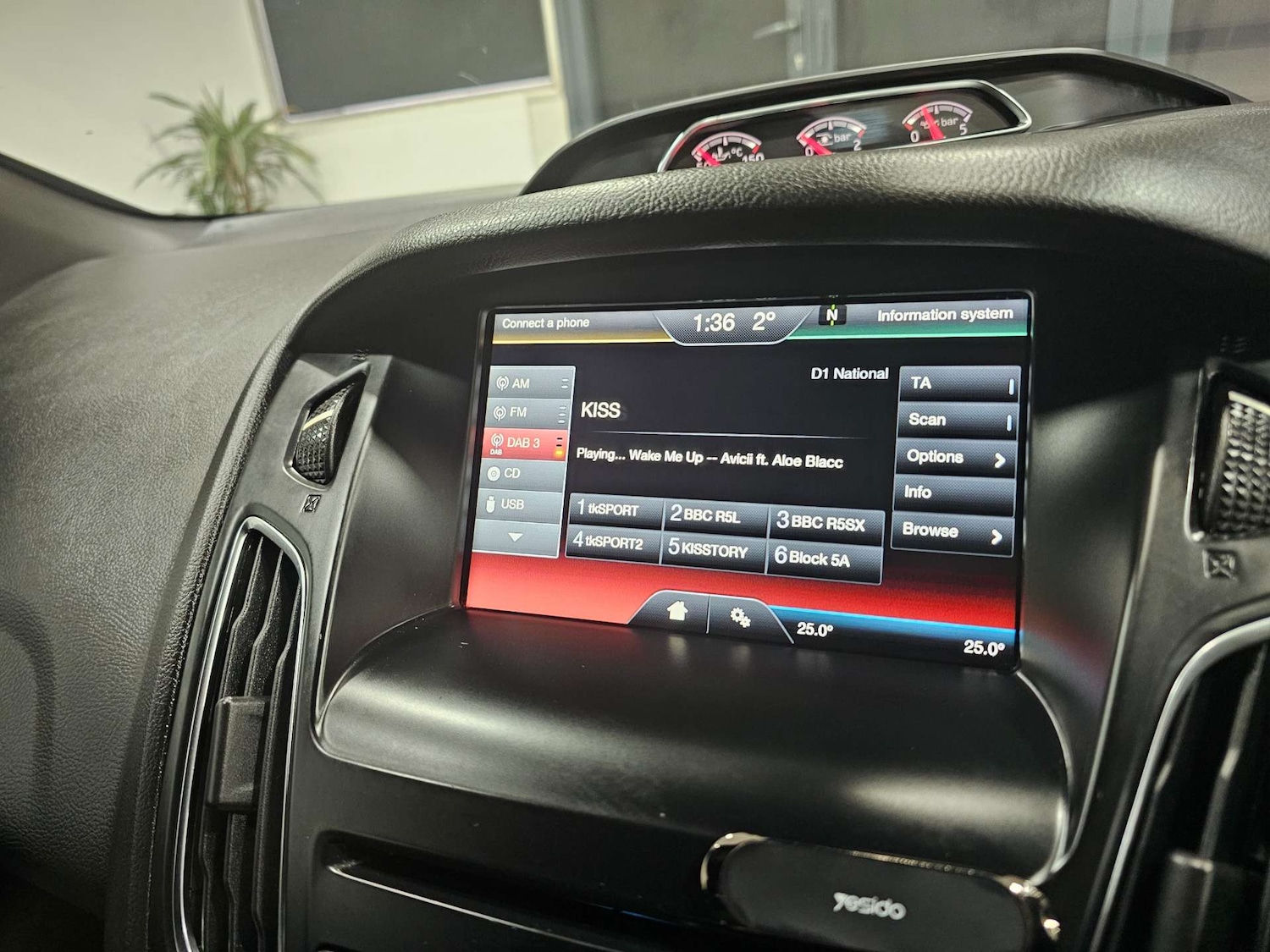 Used Ford Focus 2015 for sale - 77789080: Photo 70