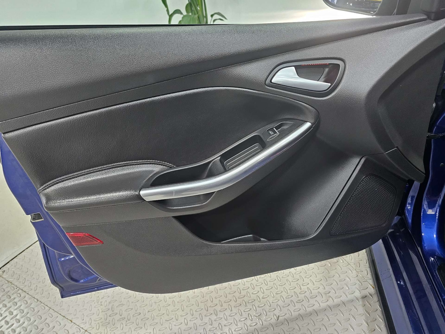 Used Ford Focus 2015 for sale - 77789080: Photo 95