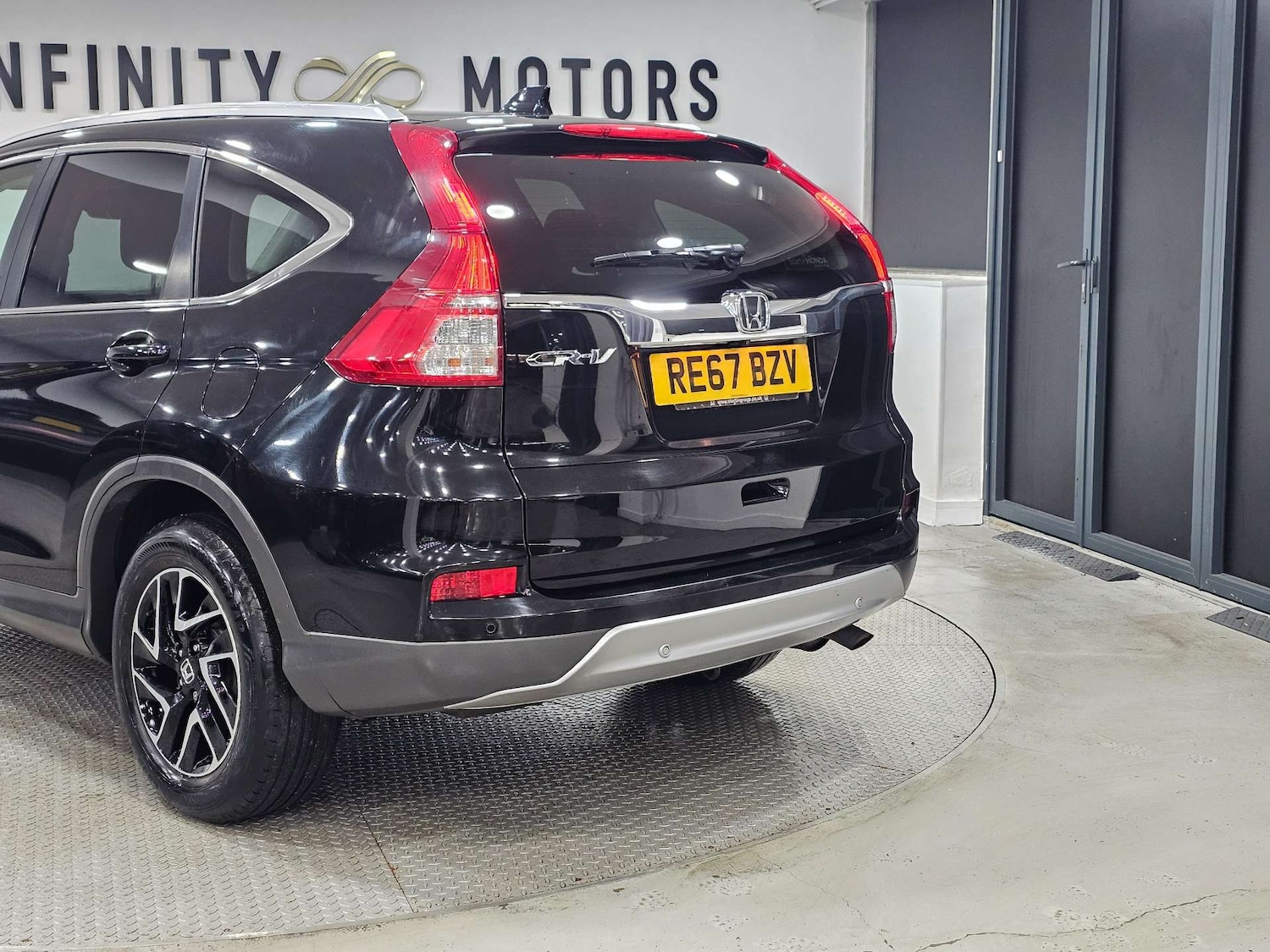 Used Honda CR-V 2017 for sale - 77047454: Photo 28