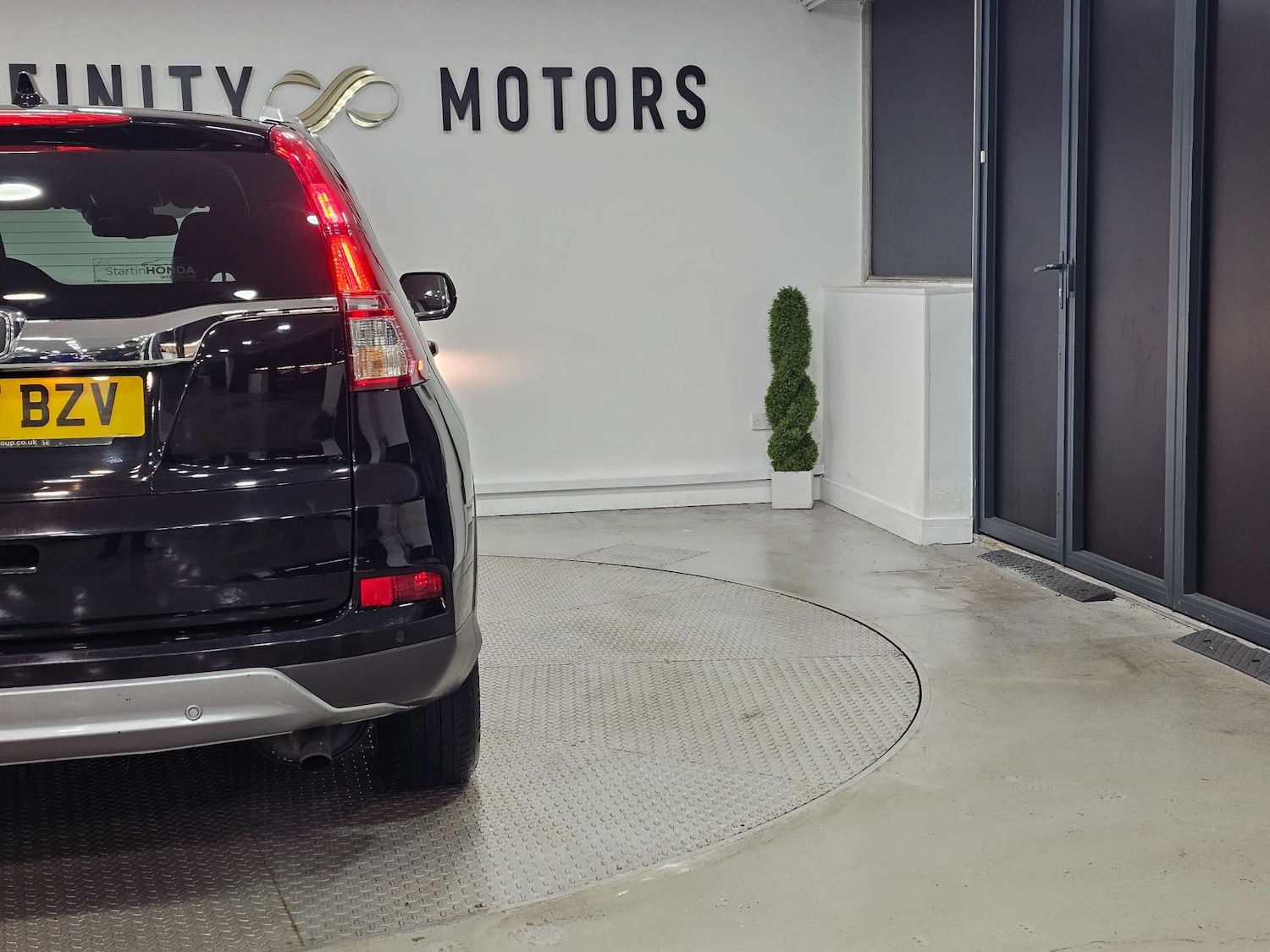 Used Honda CR-V 2017 for sale - 77047454: Photo 30