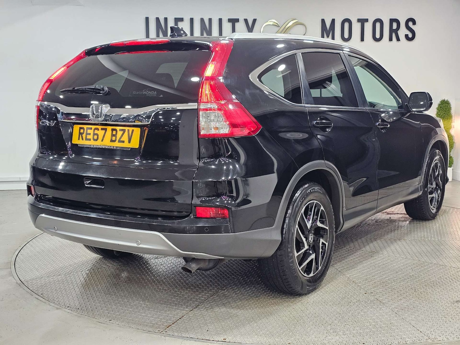 Used Honda CR-V 2017 for sale - 77047454: Photo 33