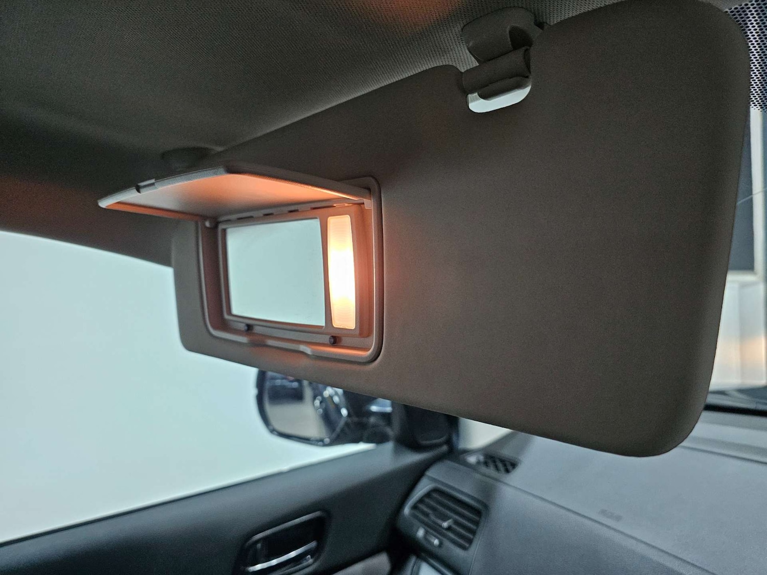 Used Honda CR-V 2017 for sale - 77047454: Photo 75