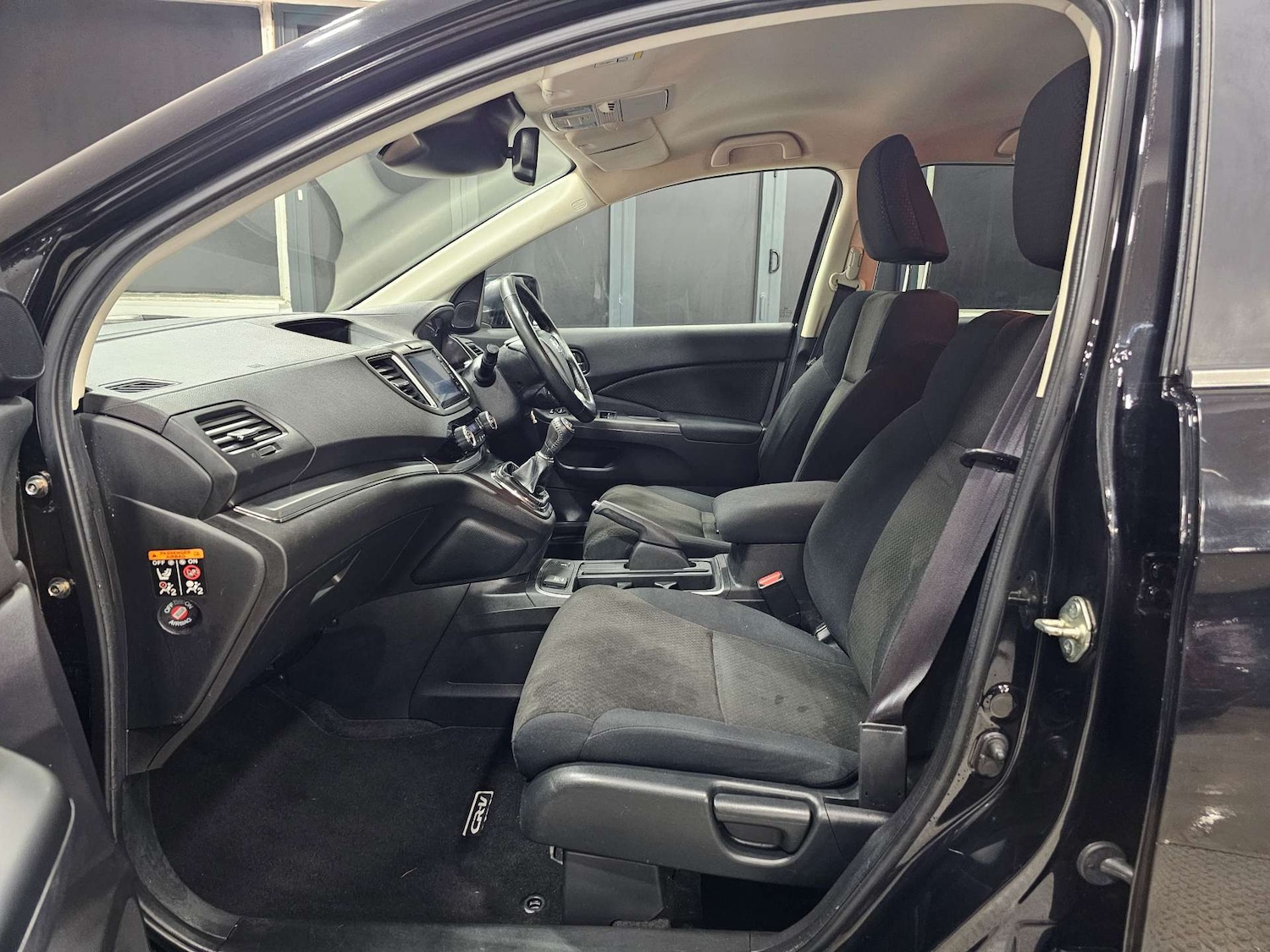 Used Honda CR-V 2017 for sale - 77047454: Photo 94