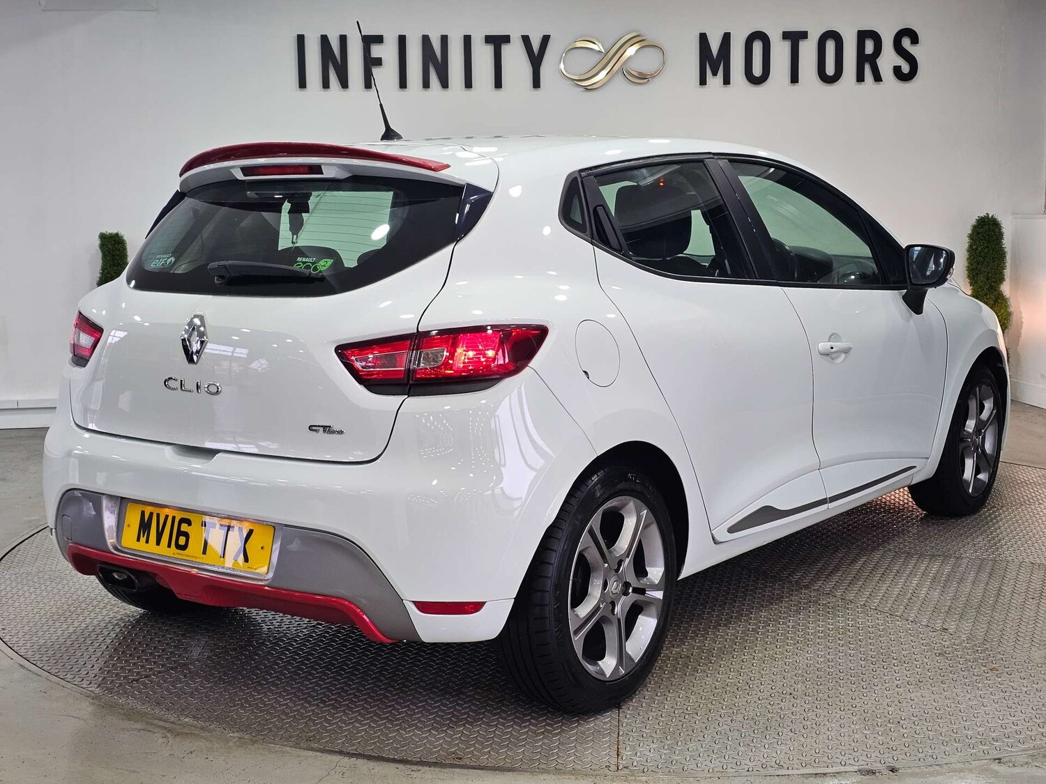 Used Renault Clio 2016 for sale - 77542688: Photo 33