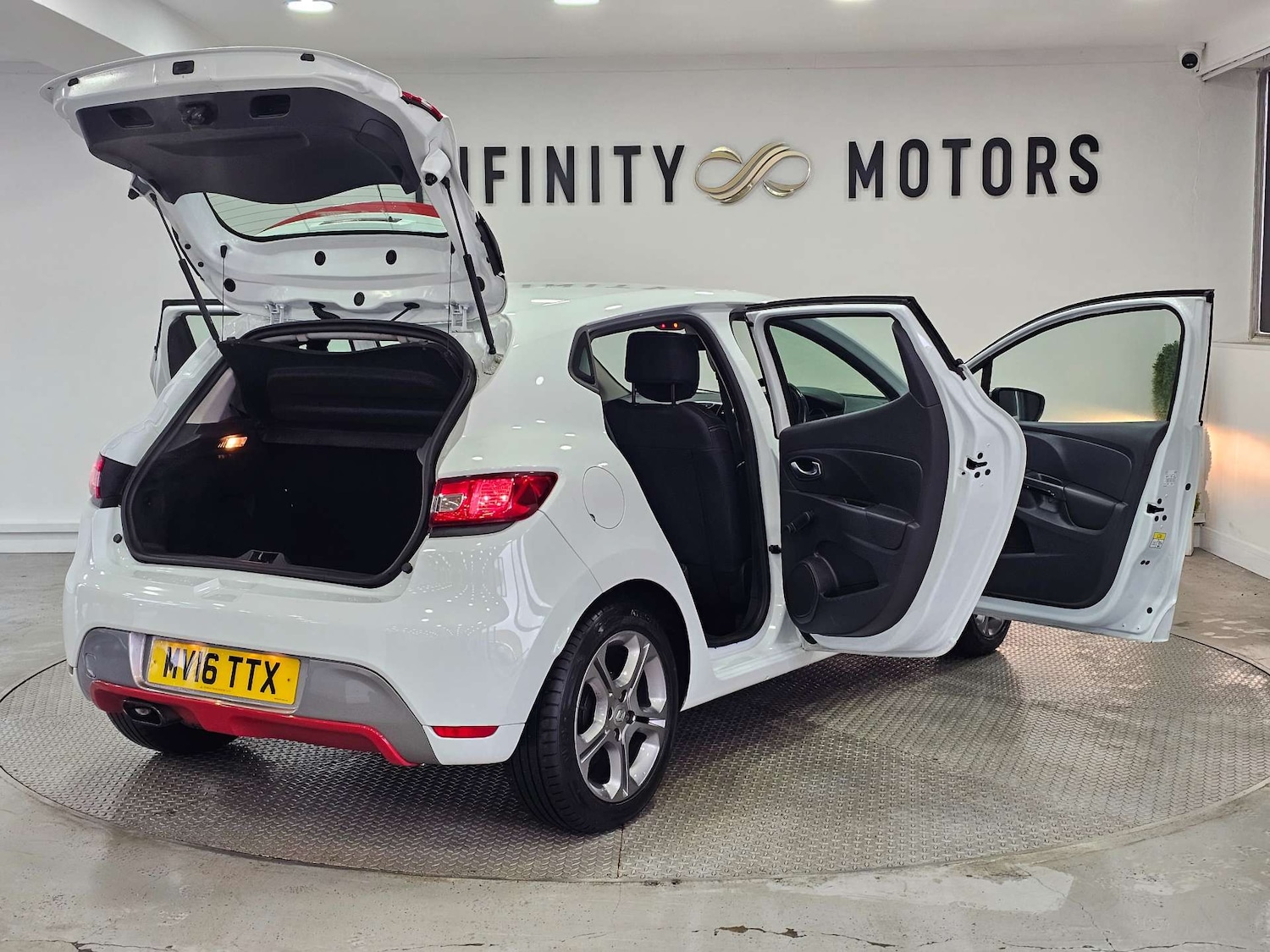 Used Renault Clio 2016 for sale - 77542688: Photo 49