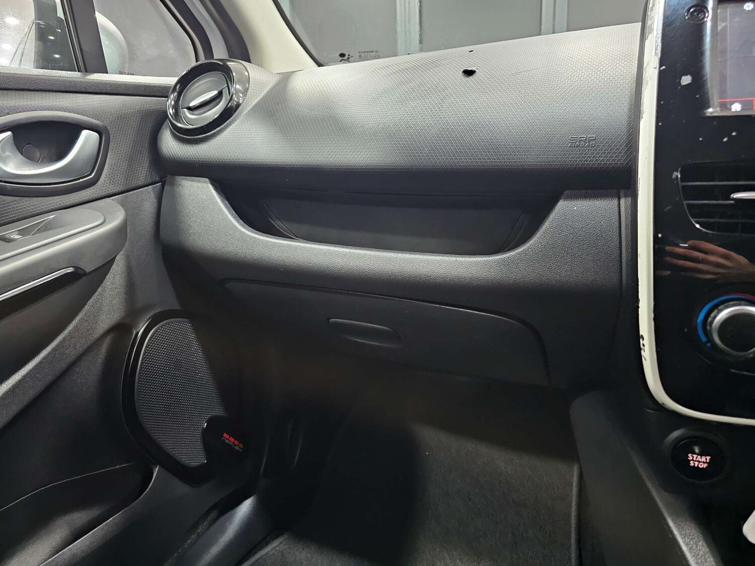 Used Renault Clio 2016 for sale - 77542688: Photo 69