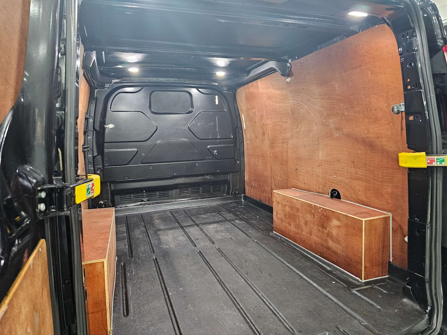 Used Ford Transit Custom 2019 for sale - 77700899: Photo 92