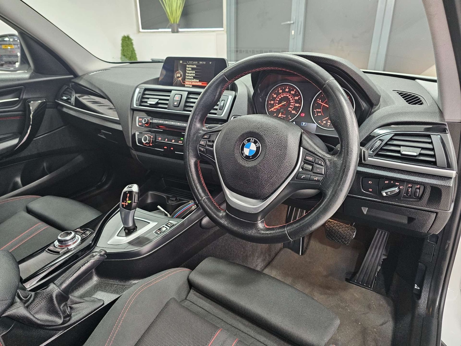 Used BMW 1 Series 2015 for sale - 76972404: Photo 5