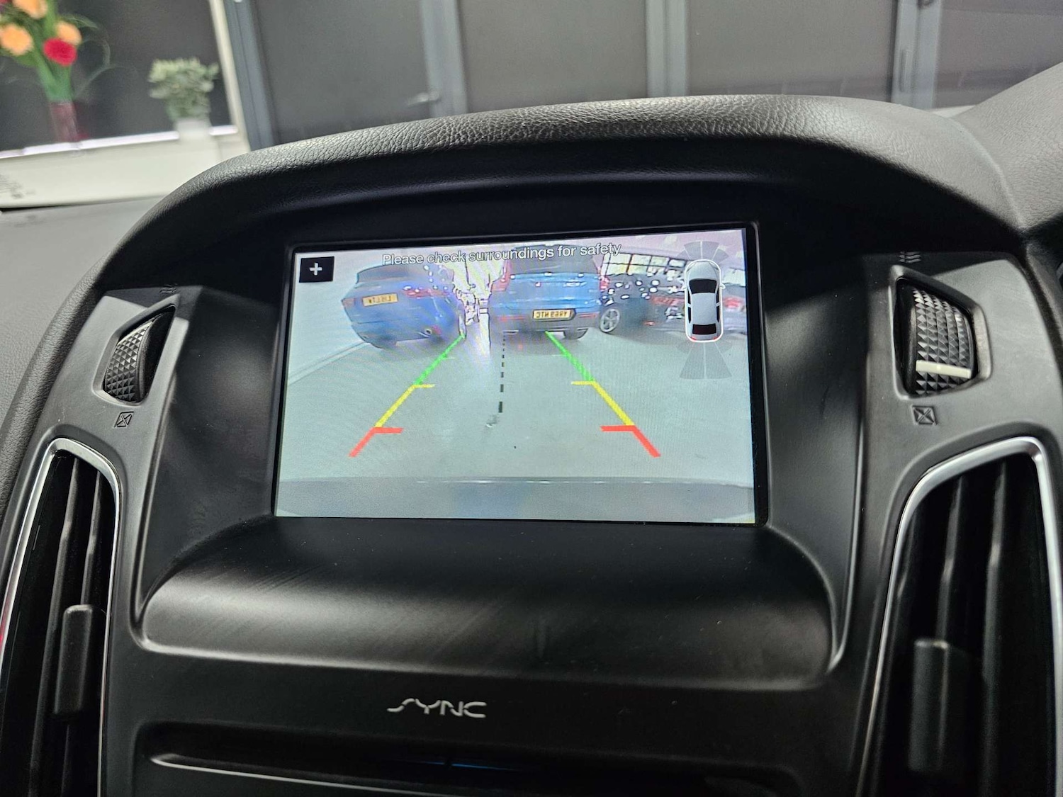 Used Ford Focus 2017 for sale - 76972325: Photo 2