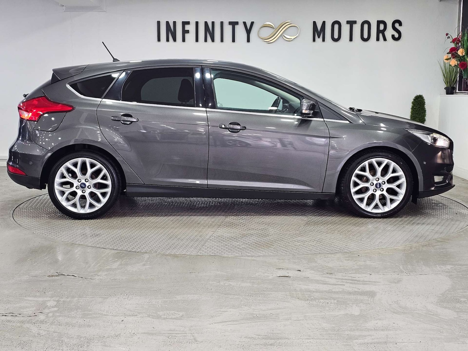Used Ford Focus 2017 for sale - 76972325: Photo 25
