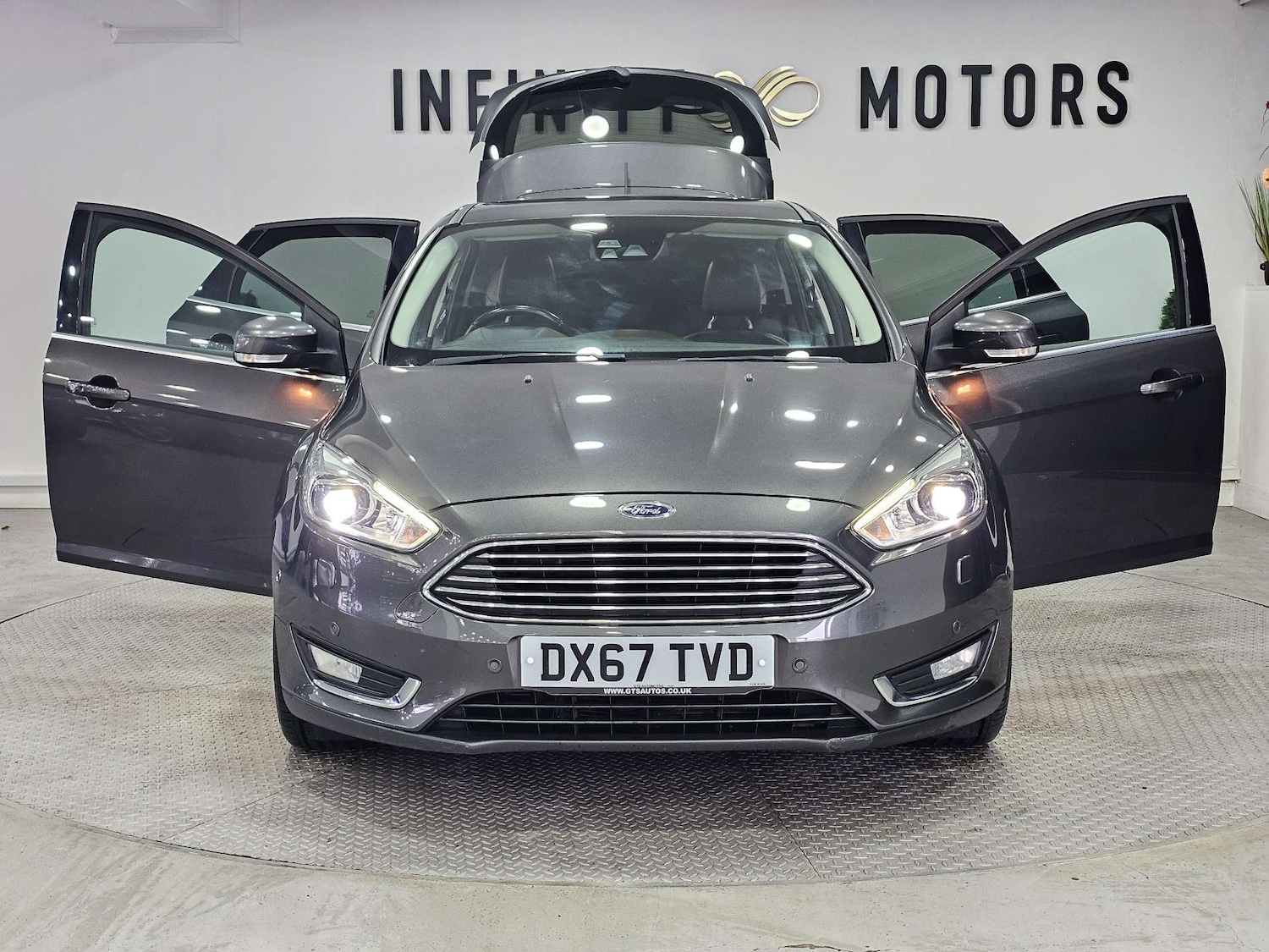 Used Ford Focus 2017 for sale - 76972325: Photo 34