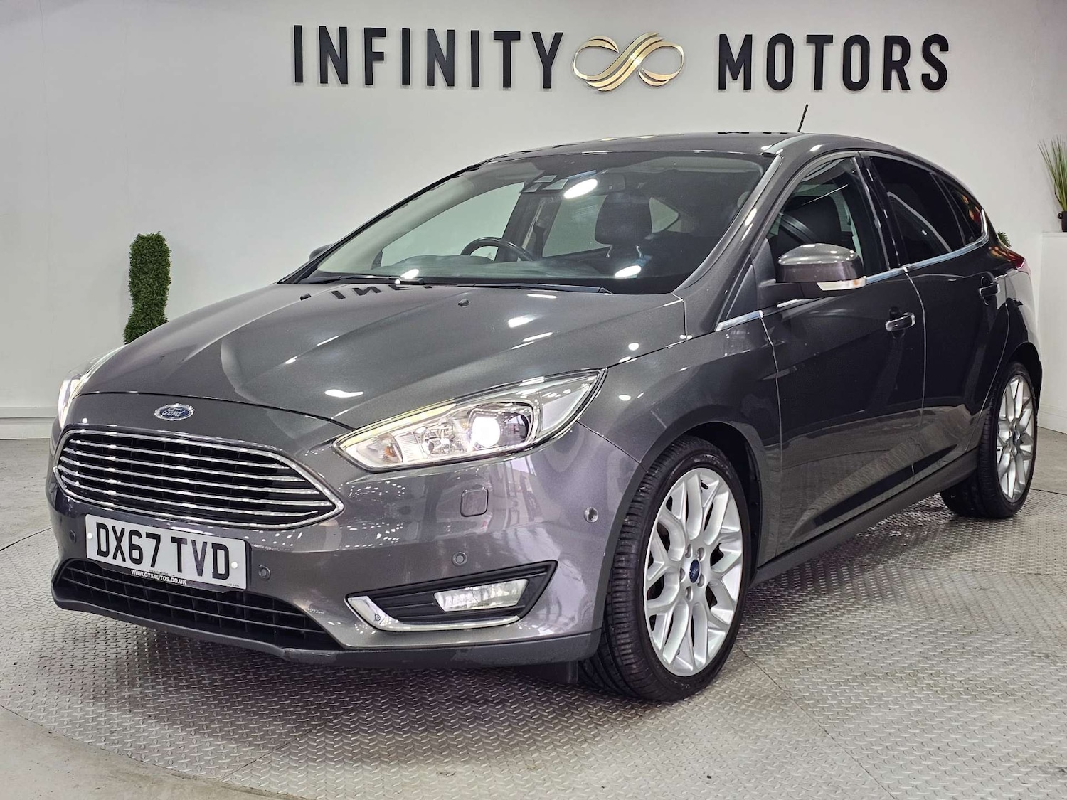 Used Ford Focus 2017 for sale - 76972325: Photo 4