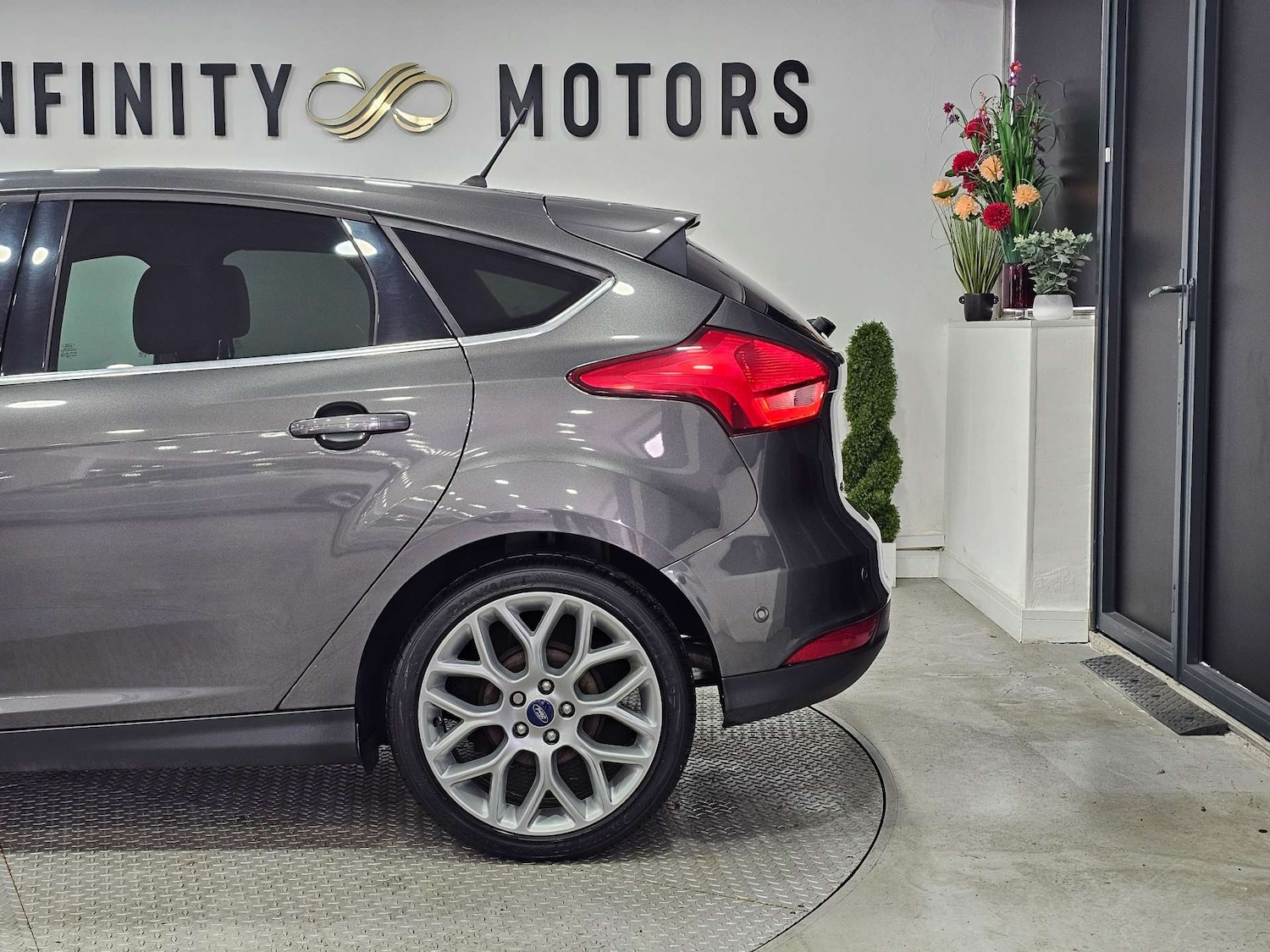 Used Ford Focus 2017 for sale - 76972325: Photo 49