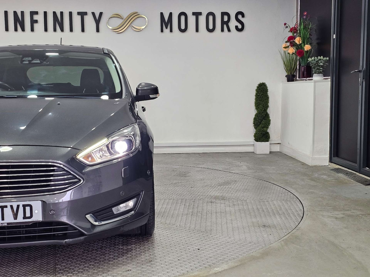Used Ford Focus 2017 for sale - 76972325: Photo 6