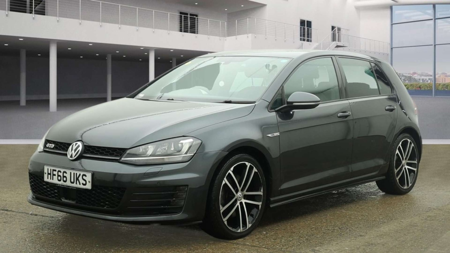 Used Volkswagen Golf 2016 for sale - 77262814: Photo 3