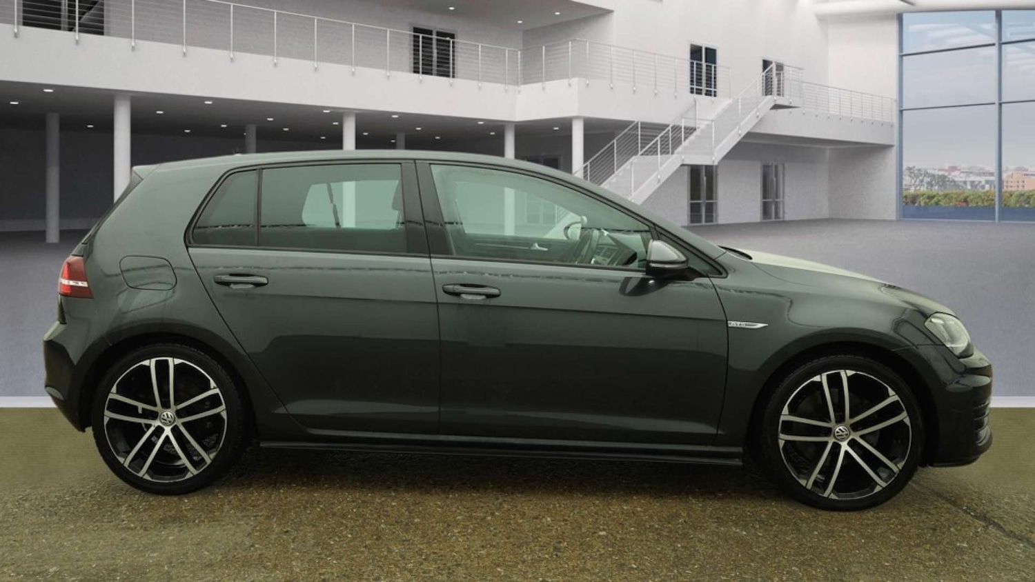 Used Volkswagen Golf 2016 for sale - 77262814: Photo 7