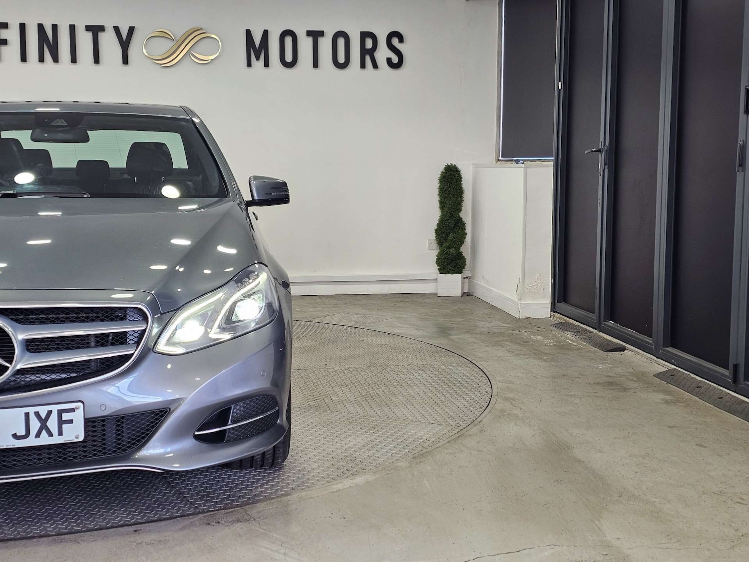 Used Mercedes-Benz E Class 2015 for sale - 78083581: Photo 11