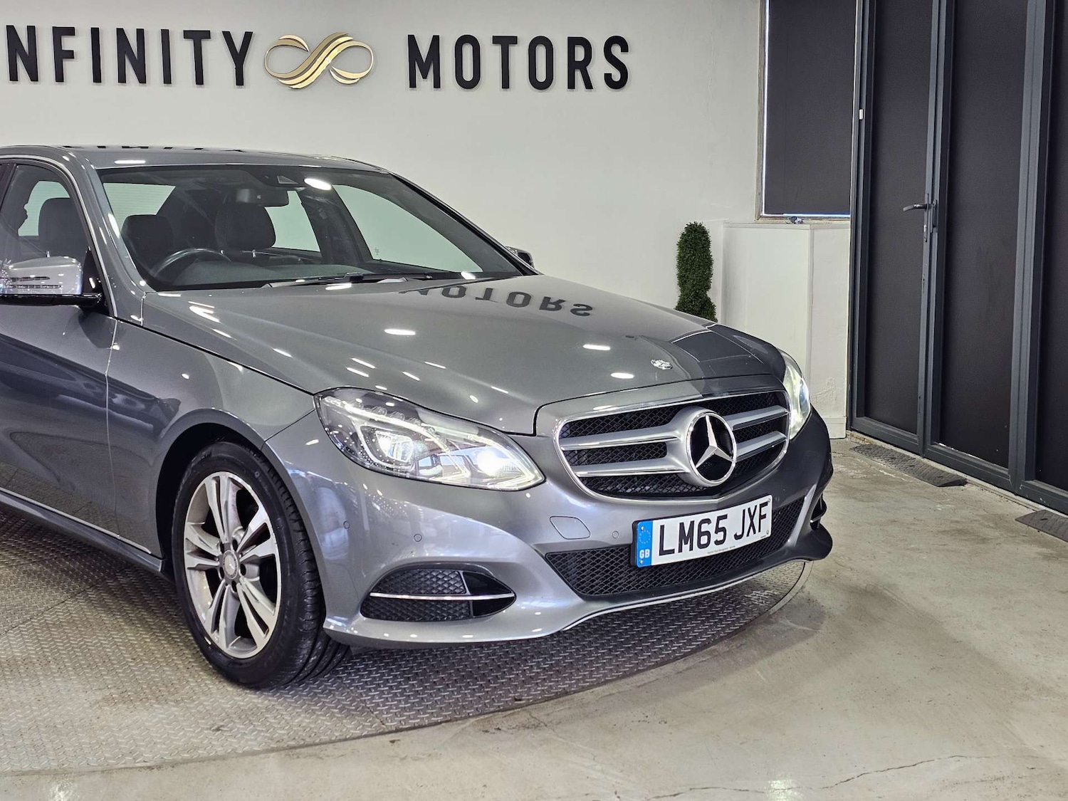 Used Mercedes-Benz E Class 2015 for sale - 78083581: Photo 14