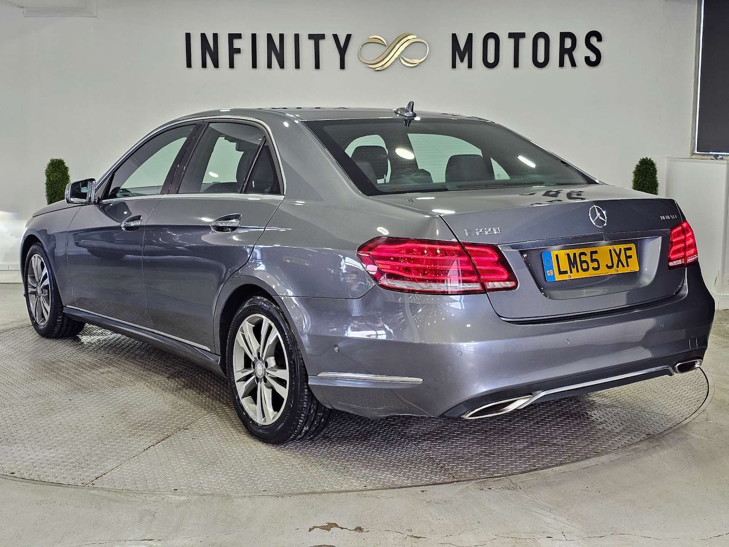 Used Mercedes-Benz E Class 2015 for sale - 78083581: Photo 27