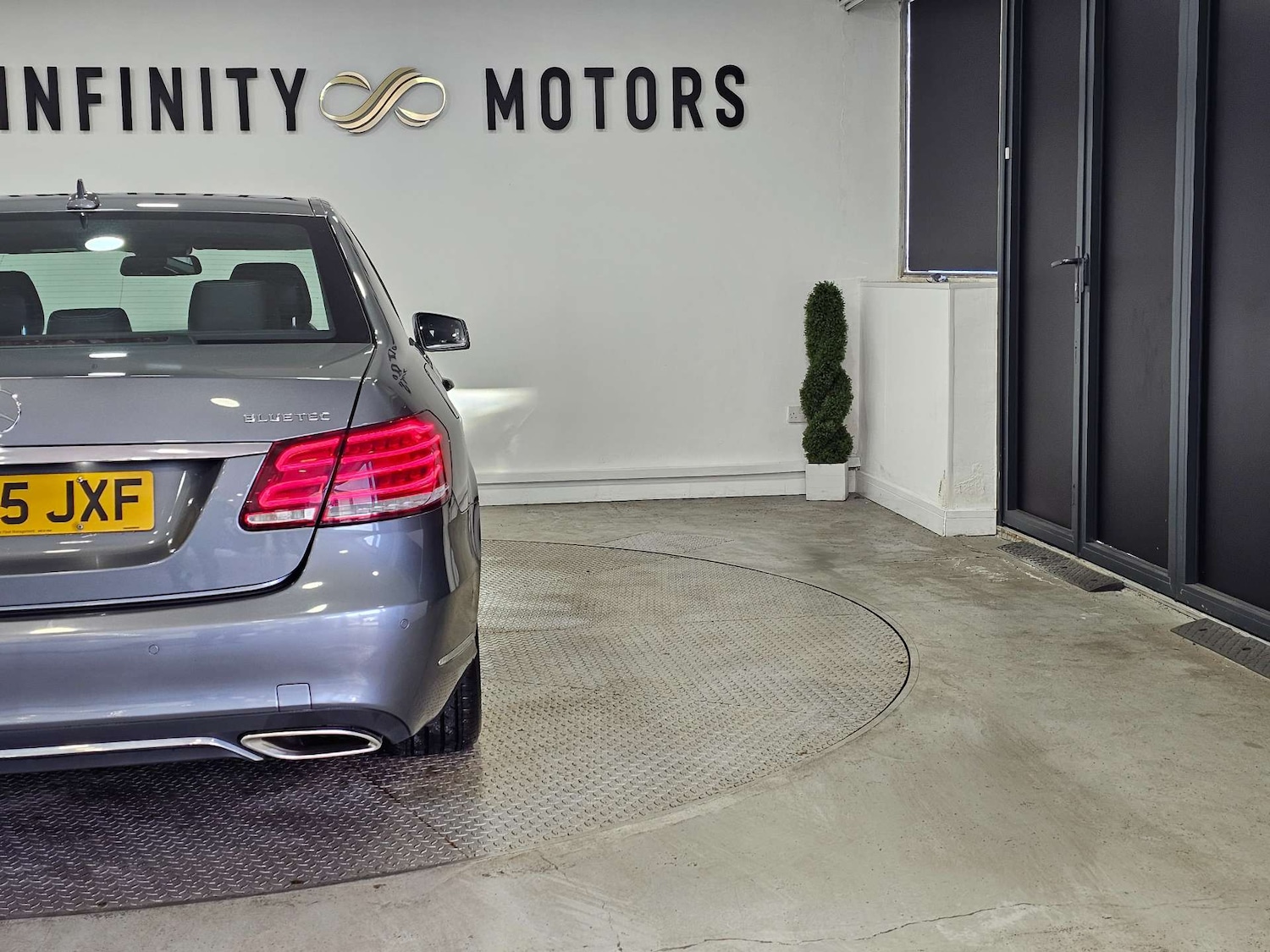 Used Mercedes-Benz E Class 2015 for sale - 78083581: Photo 30