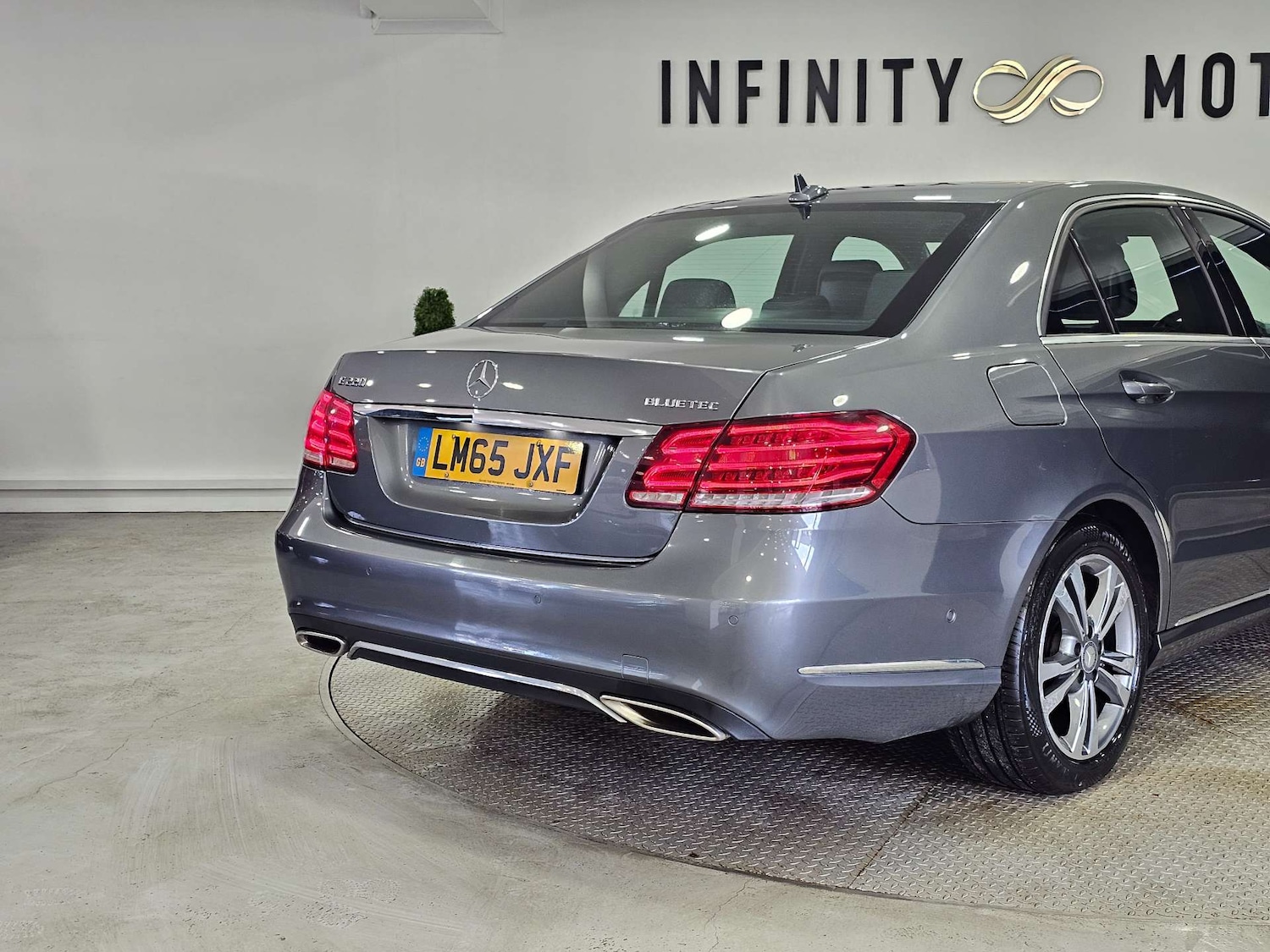 Used Mercedes-Benz E Class 2015 for sale - 78083581: Photo 34