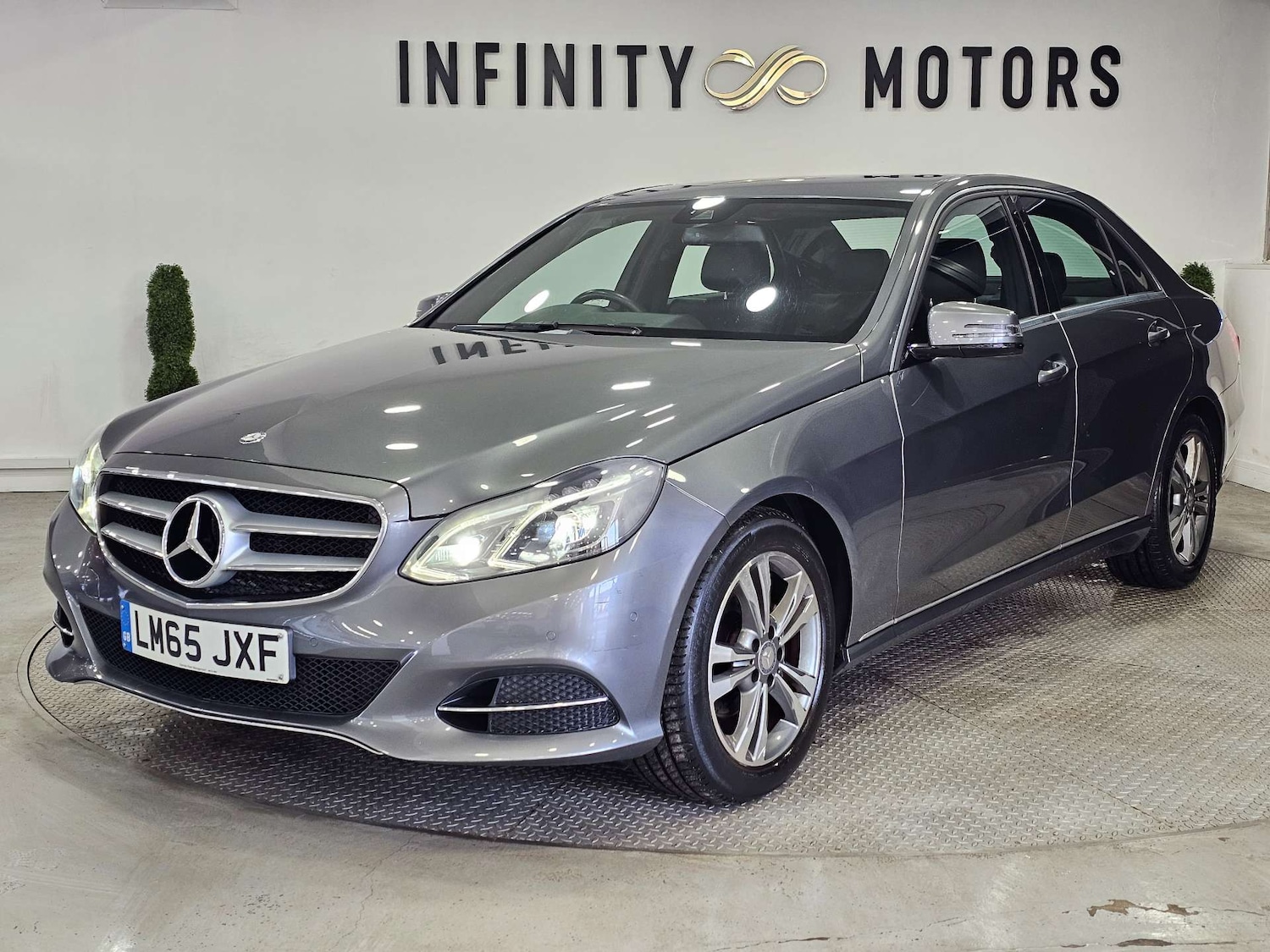 Used Mercedes-Benz E Class 2015 for sale - 78083581: Photo 4