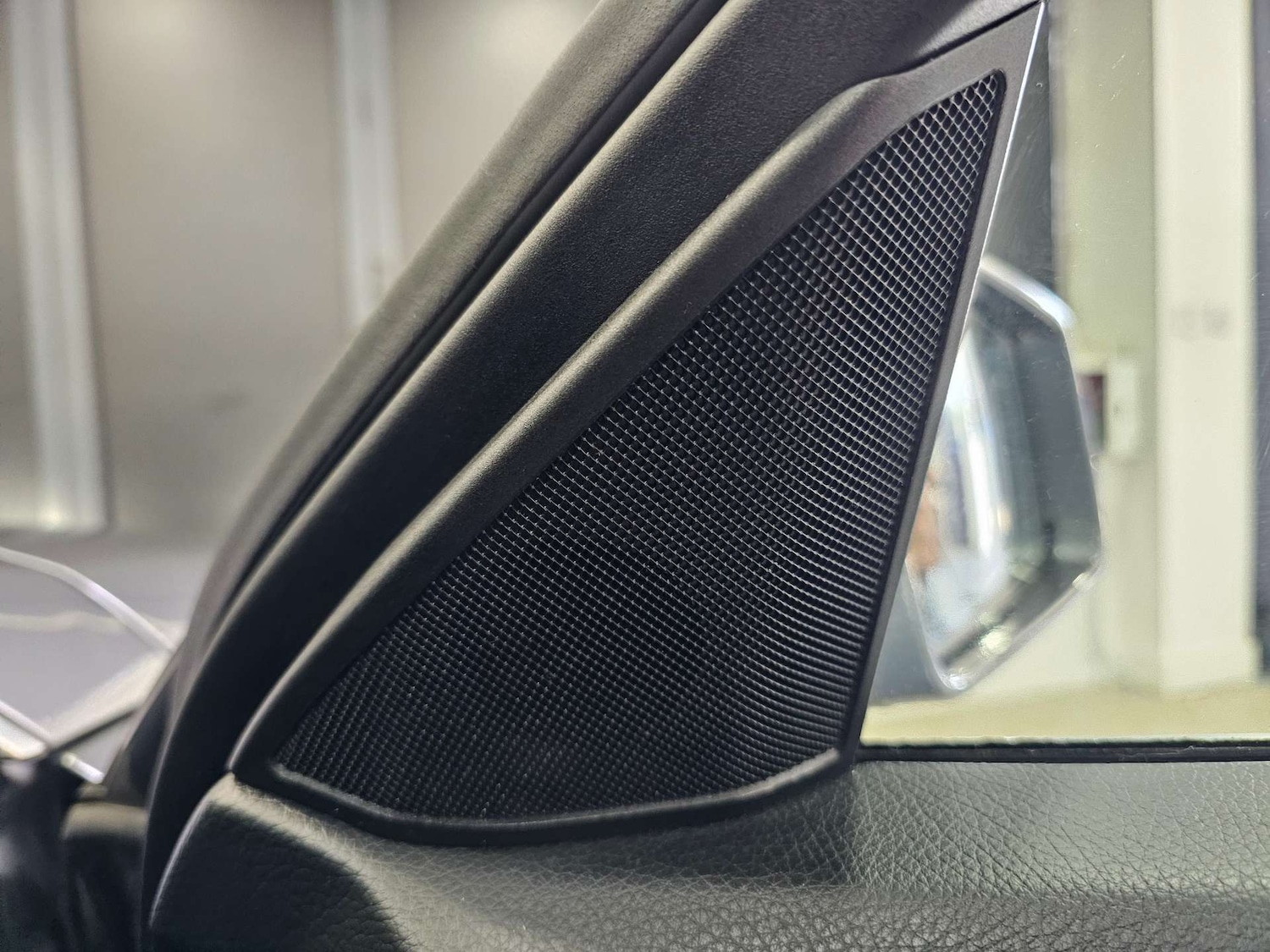 Used Mercedes-Benz E Class 2015 for sale - 78083581: Photo 56